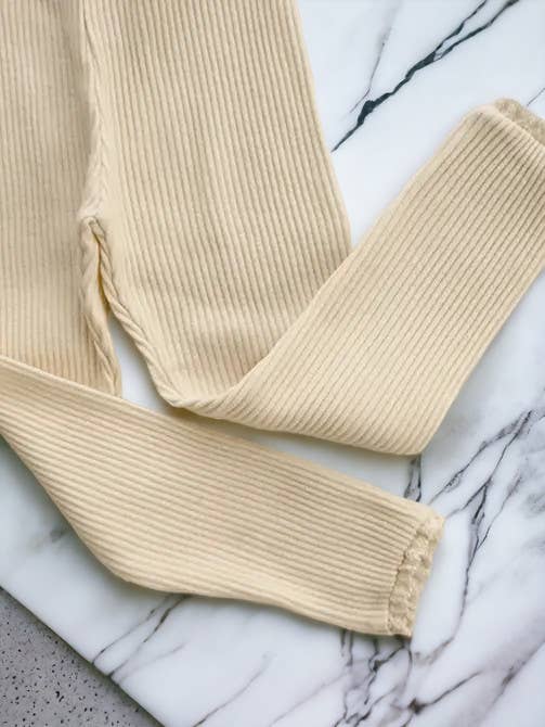 Annie & Charles® Organic Cotton Ruffle Leggings