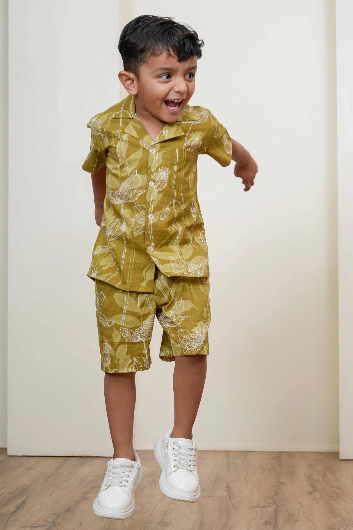 Green Floral Short and Shirt Gender Neutral Set